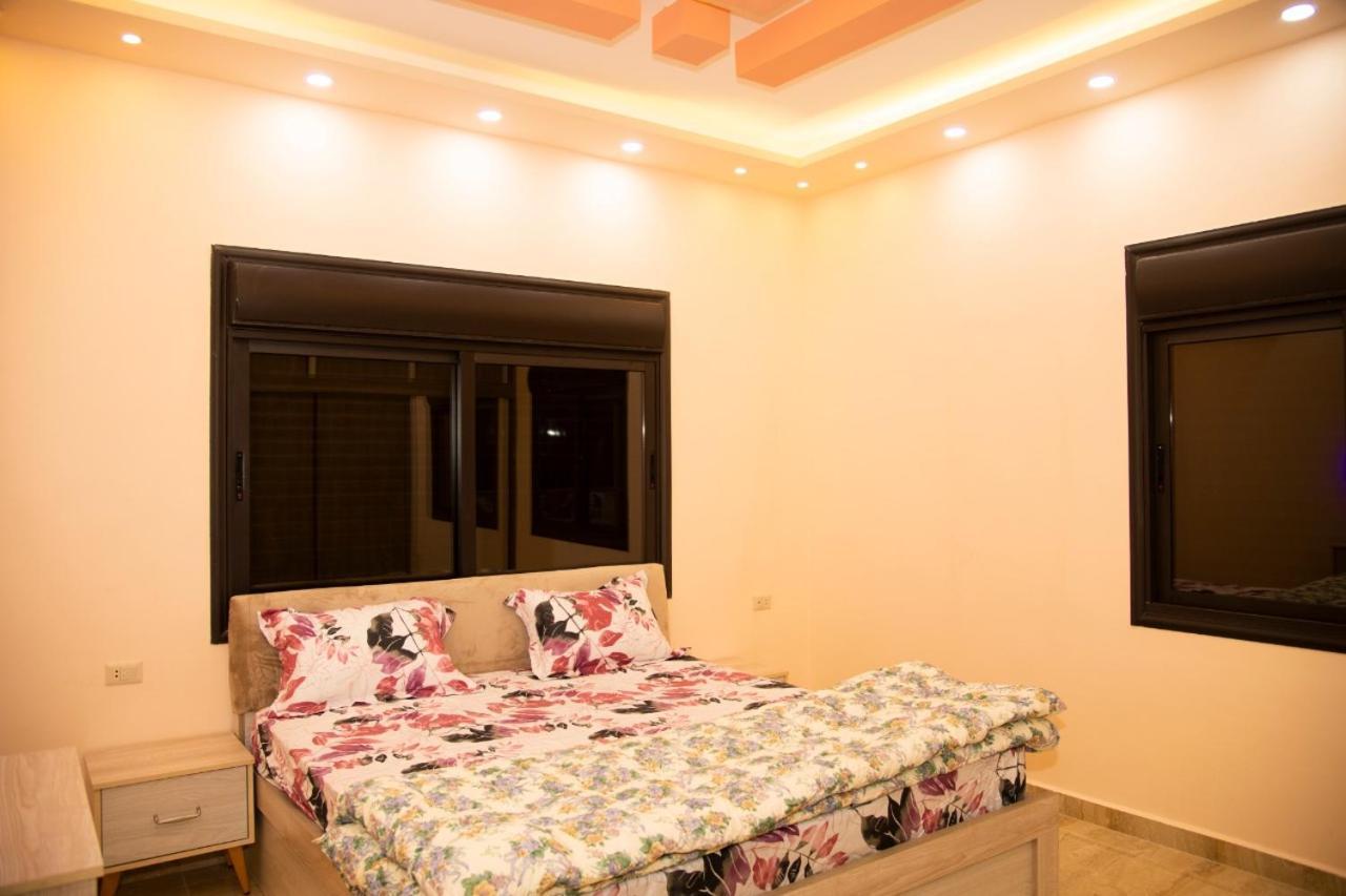 ג'אראש Lotus Housing For Furnished Apartments מראה חיצוני תמונה