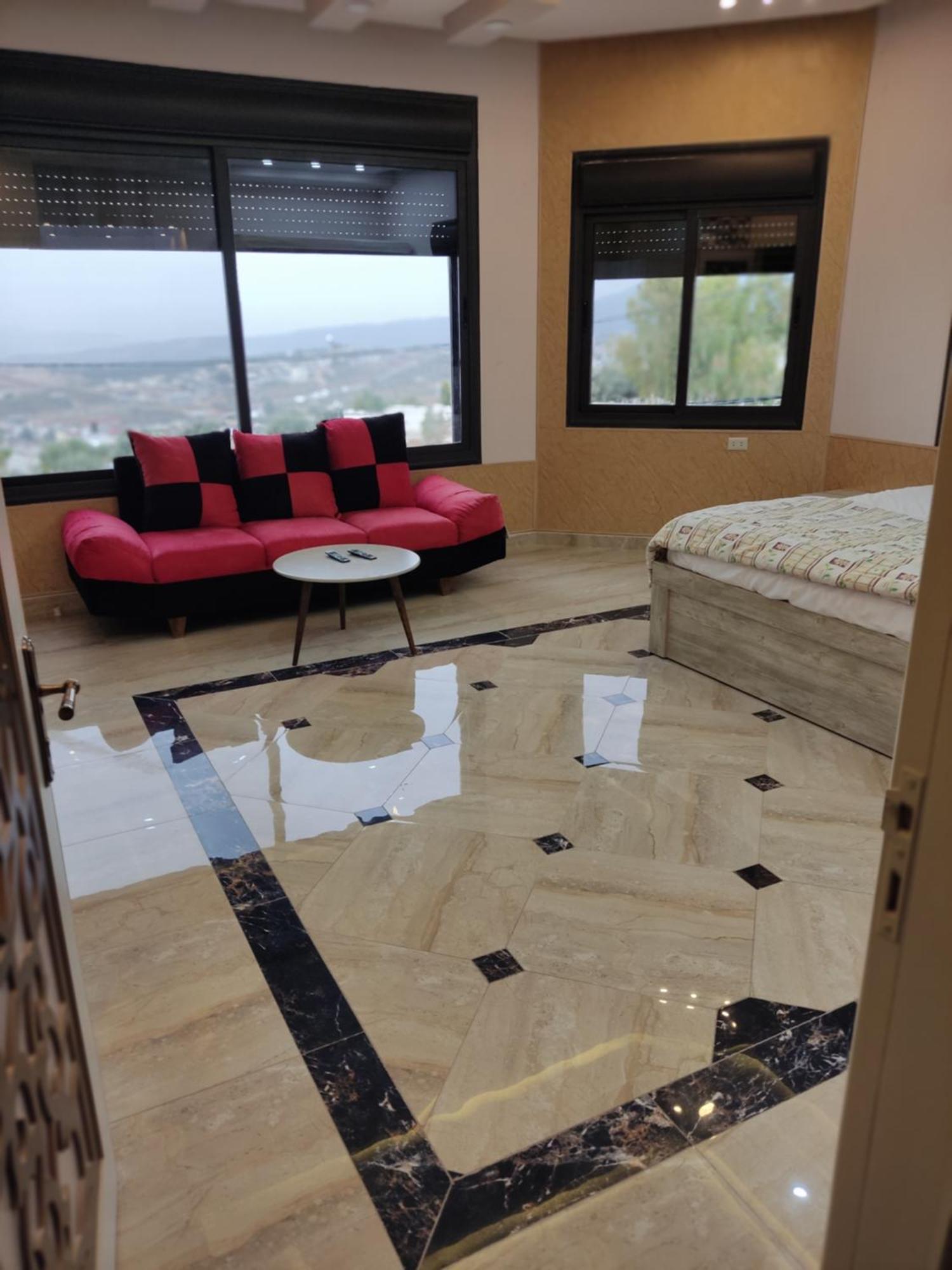 ג'אראש Lotus Housing For Furnished Apartments מראה חיצוני תמונה