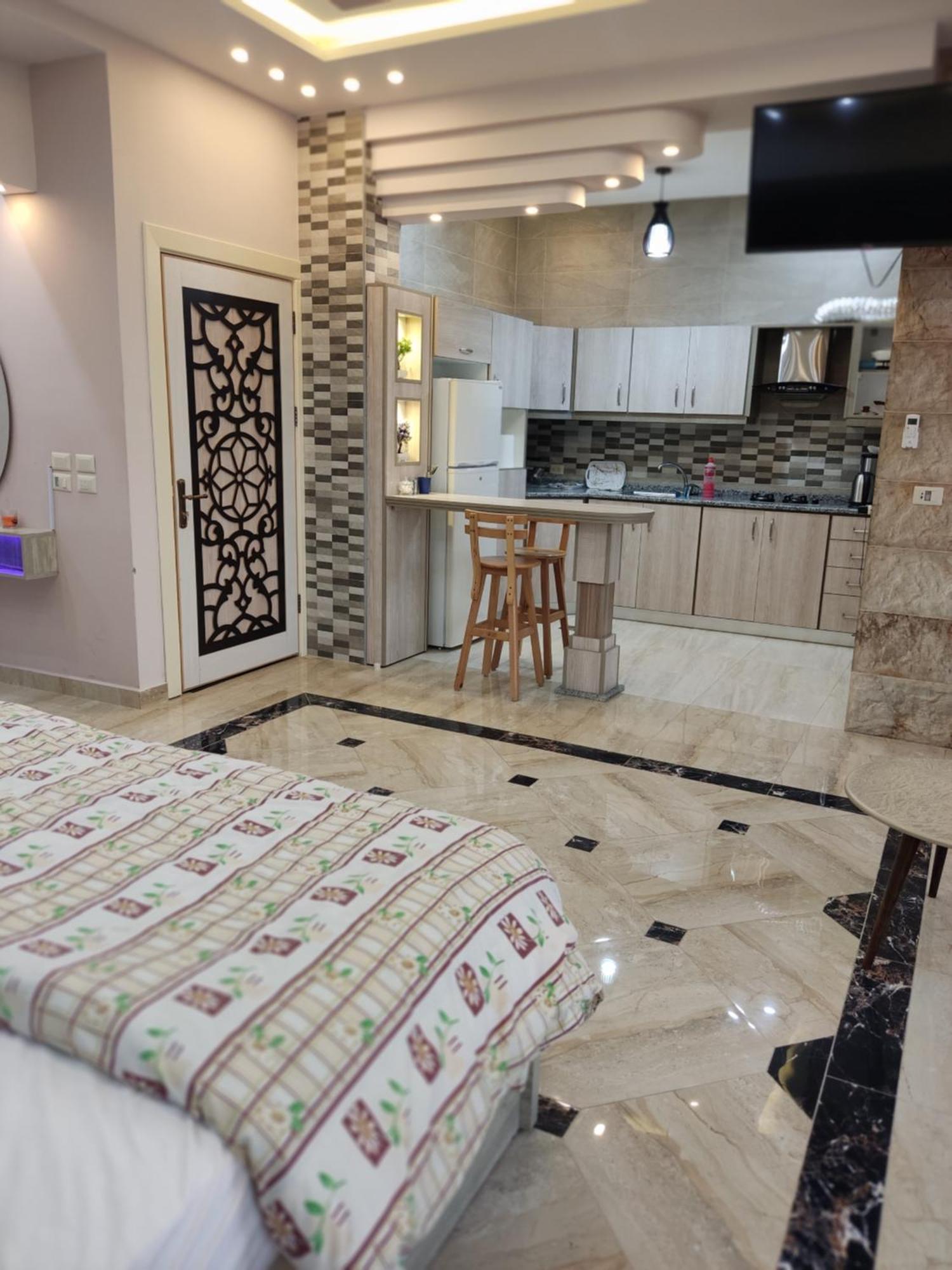 ג'אראש Lotus Housing For Furnished Apartments מראה חיצוני תמונה
