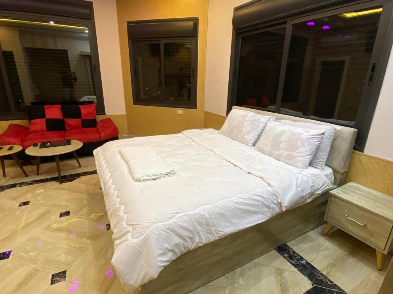 ג'אראש Lotus Housing For Furnished Apartments חדר תמונה